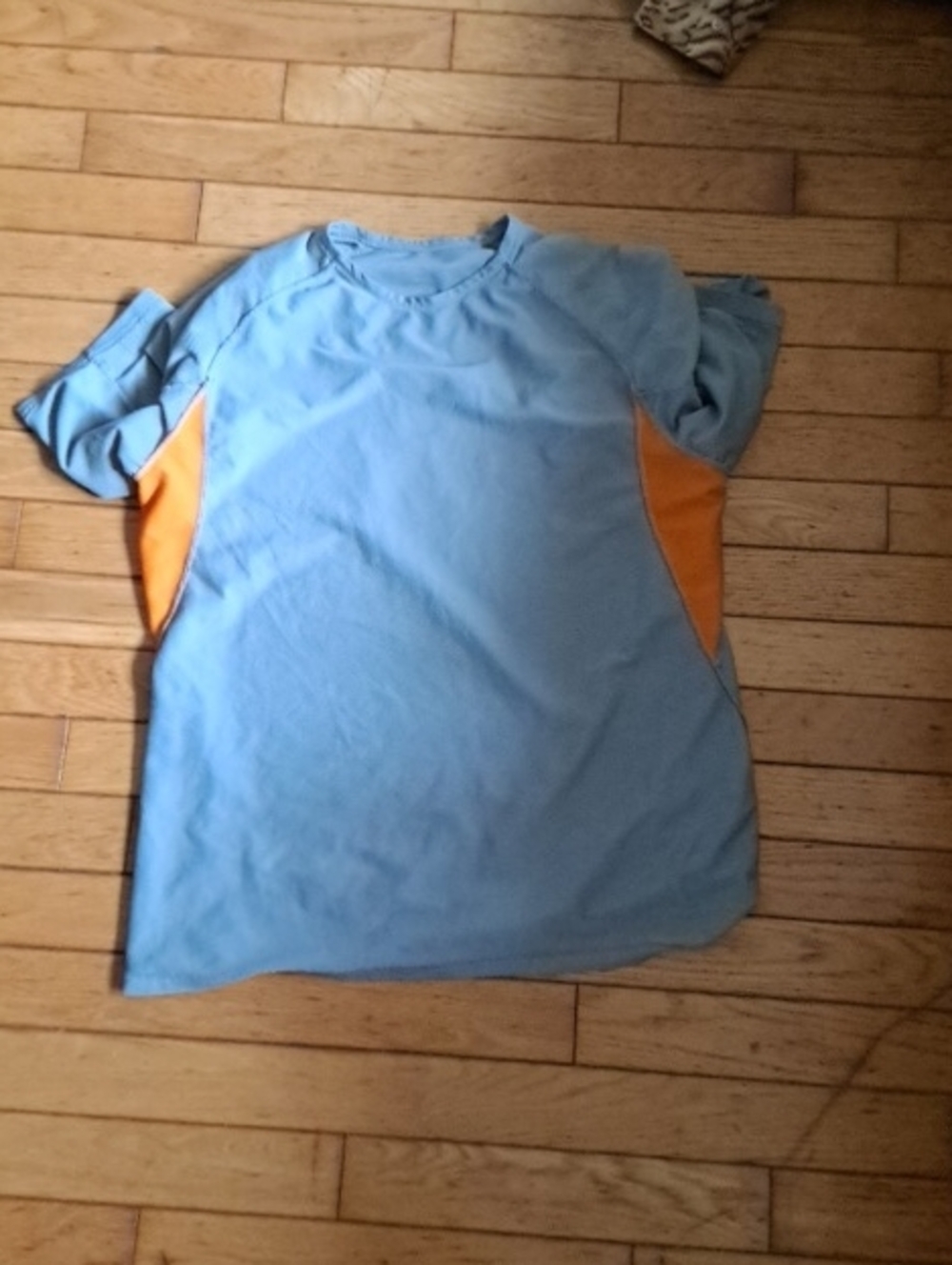 Source Unknown Light Blue Short-Sleeve Kids Tee with Orange Panels